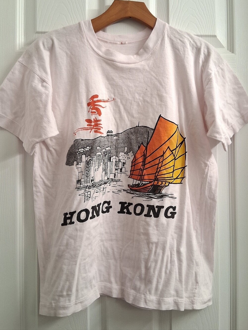 Vintage Hong Kong Single Stitch T Shirt Medium